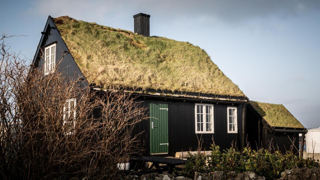 Traditional Faroese House In Torshavns City Center Extérieur photo